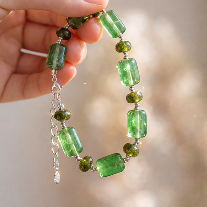 𝐖𝐞𝐚𝐥𝐭𝐡 𝐀𝐜𝐜𝐮𝐦𝐮𝐥𝐚𝐭𝐢𝐨𝐧 & 𝐒𝐭𝐚𝐛𝐢𝐥𝐢𝐭𝐲 · 𝐆𝐫𝐞𝐞𝐧 𝐅𝐨𝐫𝐭𝐮𝐧𝐞 𝐂𝐫𝐲𝐬𝐭𝐚𝐥 𝐄𝐧𝐞𝐫𝐠𝐲 𝐁𝐫𝐚𝐜𝐞𝐥𝐞𝐭💚 ✅𝘁𝗿𝗶𝗽𝗹𝗲 𝗽𝗿𝗼𝘁𝗲𝗰𝘁𝗶𝗼𝗻 𝘁𝗼 𝗲𝗮𝘀𝗲 𝗮𝗻𝘅𝗶𝗲𝘁𝘆, 𝗶𝗻𝘃𝗶𝘁𝗲 𝗻𝗲𝘄 𝗯𝗲𝗴𝗶𝗻𝗻𝗶𝗻𝗴𝘀 𝗮𝗻𝗱 𝗴𝗼𝗼𝗱 𝗳𝗼𝗿𝘁𝘂𝗻𝗲, 𝗮𝗻𝗱 𝗲𝗻𝗵𝗮𝗻𝗰𝗲 𝗲𝗺𝗽𝗮𝘁𝗵𝘆. 𝗔 𝘁𝗵𝗼𝘂𝗴𝗵𝘁𝗳𝘂𝗹 𝗴𝗶𝗳𝘁 𝗳𝗼𝗿 𝗳𝗿𝗶𝗲𝗻𝗱𝘀, 𝗱𝗮𝘂𝗴𝗵𝘁𝗲𝗿𝘀, 𝗮𝗻𝗱 𝗺𝗼𝘁𝗵𝗲𝗿𝘀